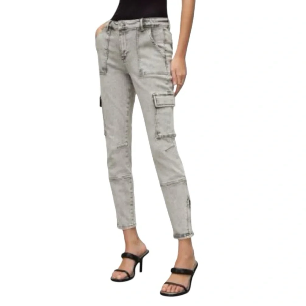 NWOT ALLSAINTS Duran Mid Rise Skinny Cargo Pants in Snow Grey - Size W28